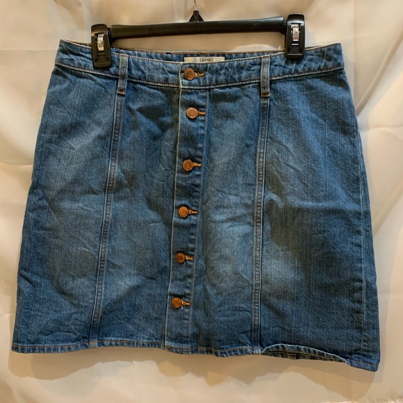 H&M Denim button up skirt